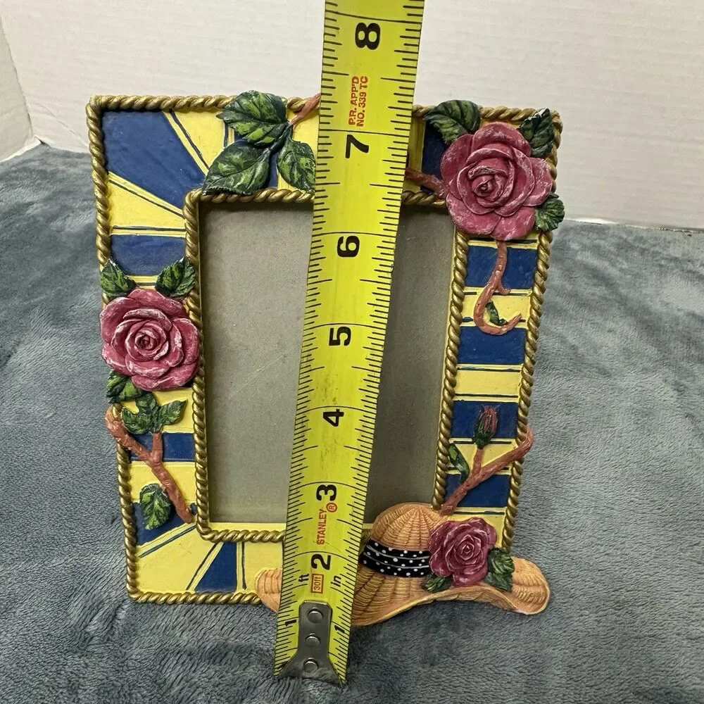 Vintage Hand painted 3D Floral Resin Picture Frame 3.5x5